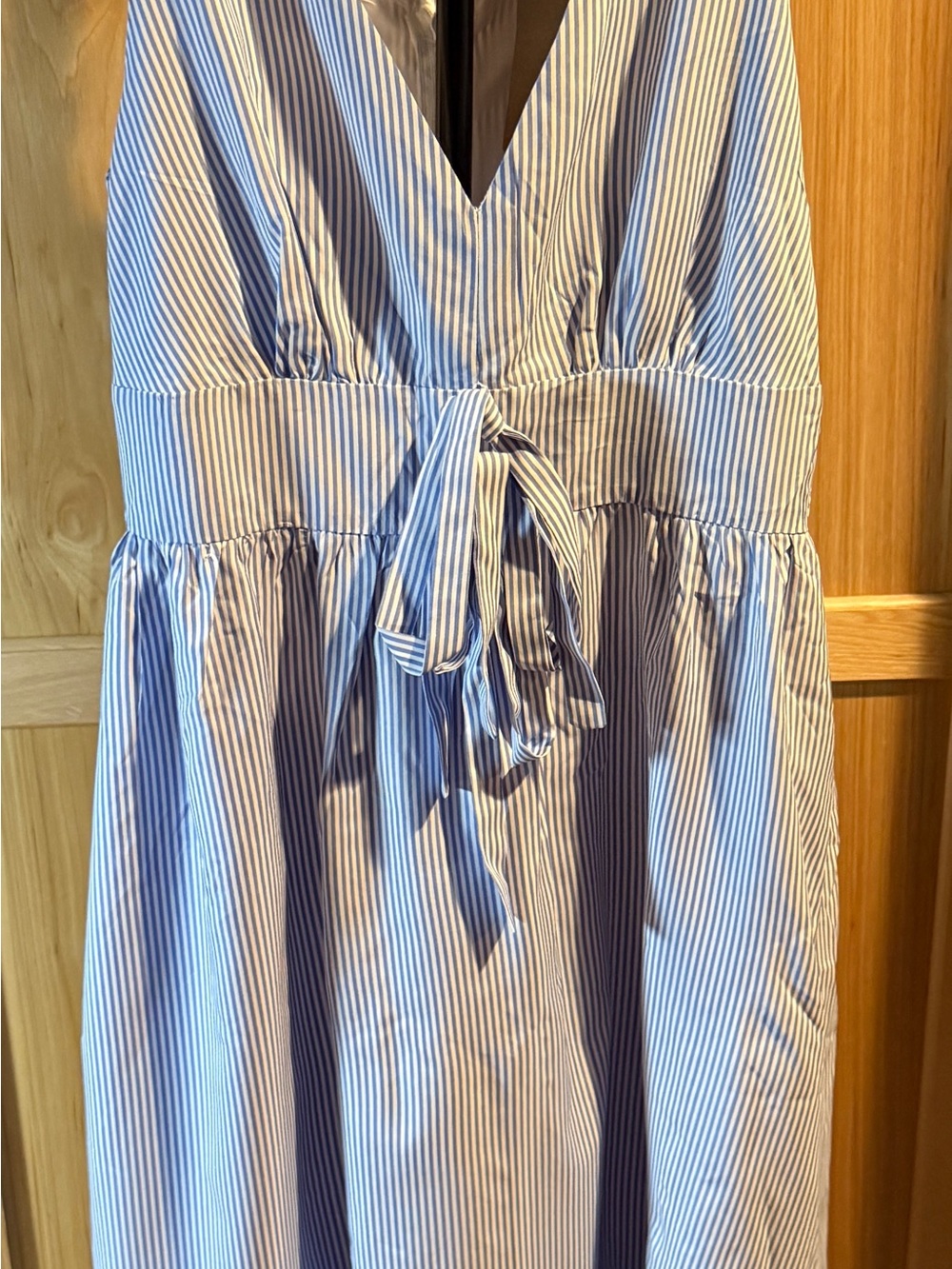 NWT RIHOAS The Blue V Neck Shirred Striped Maxi Dress - Small